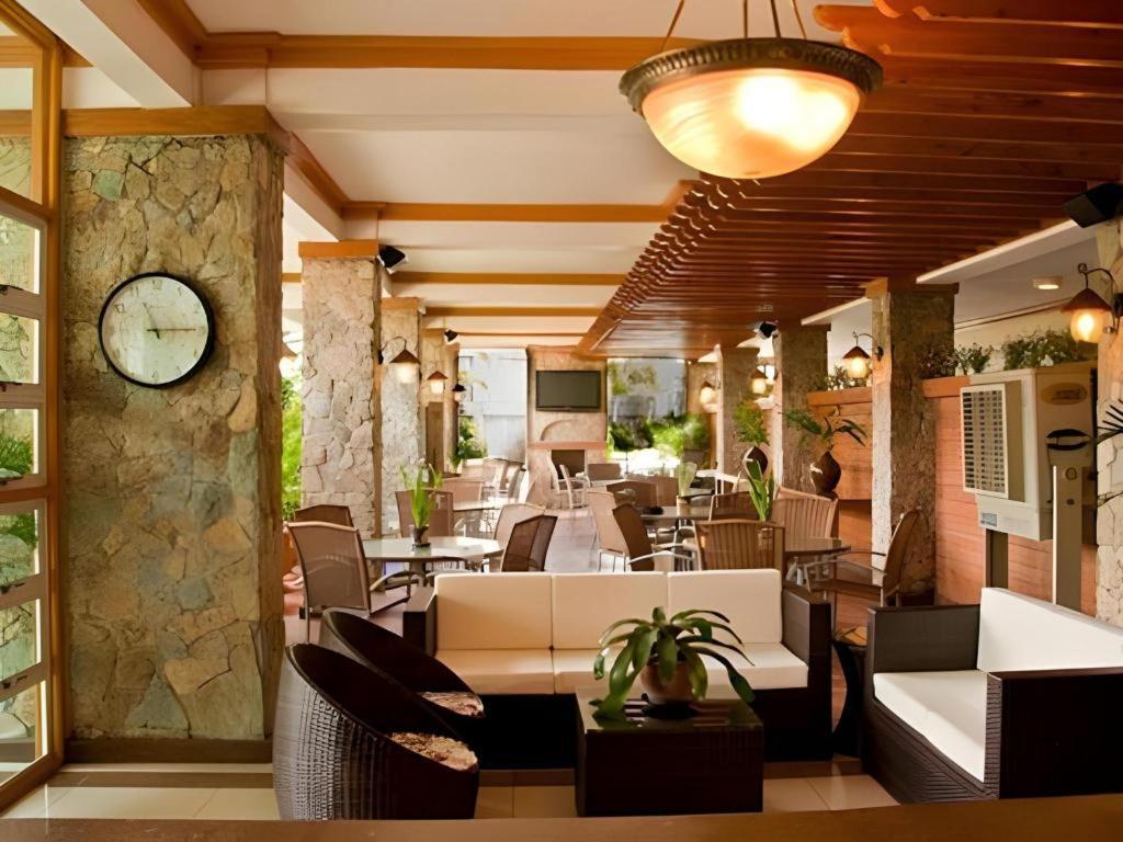Chocolate And Berries Hotel Baliuag Ngoại thất bức ảnh